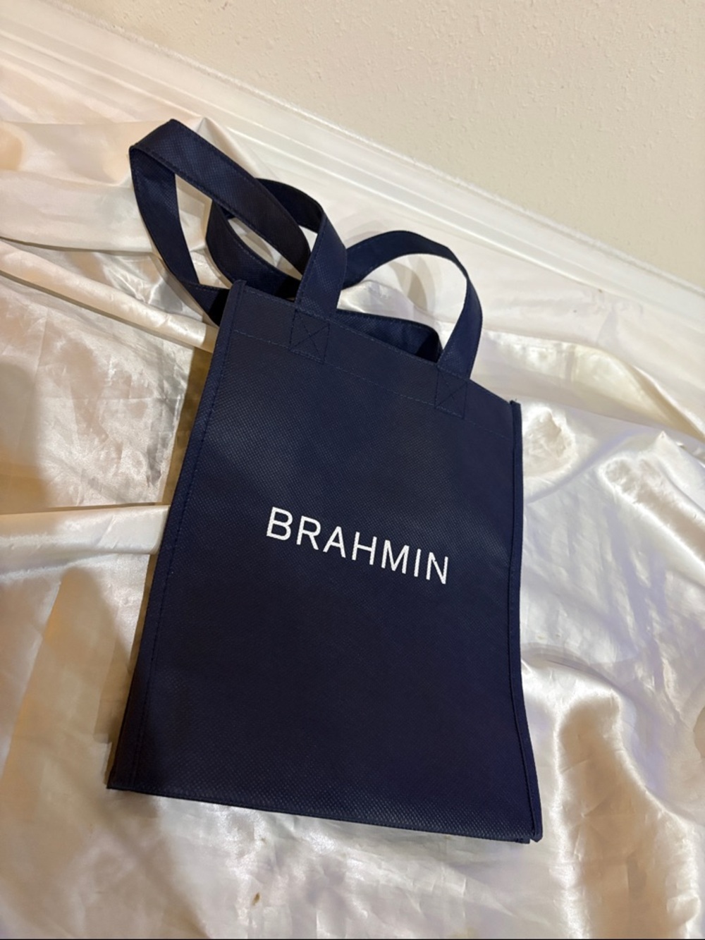 Brahmin Skylar Mariposa Melbourne Zip Around Leather Wallet - Picture 8 of 8